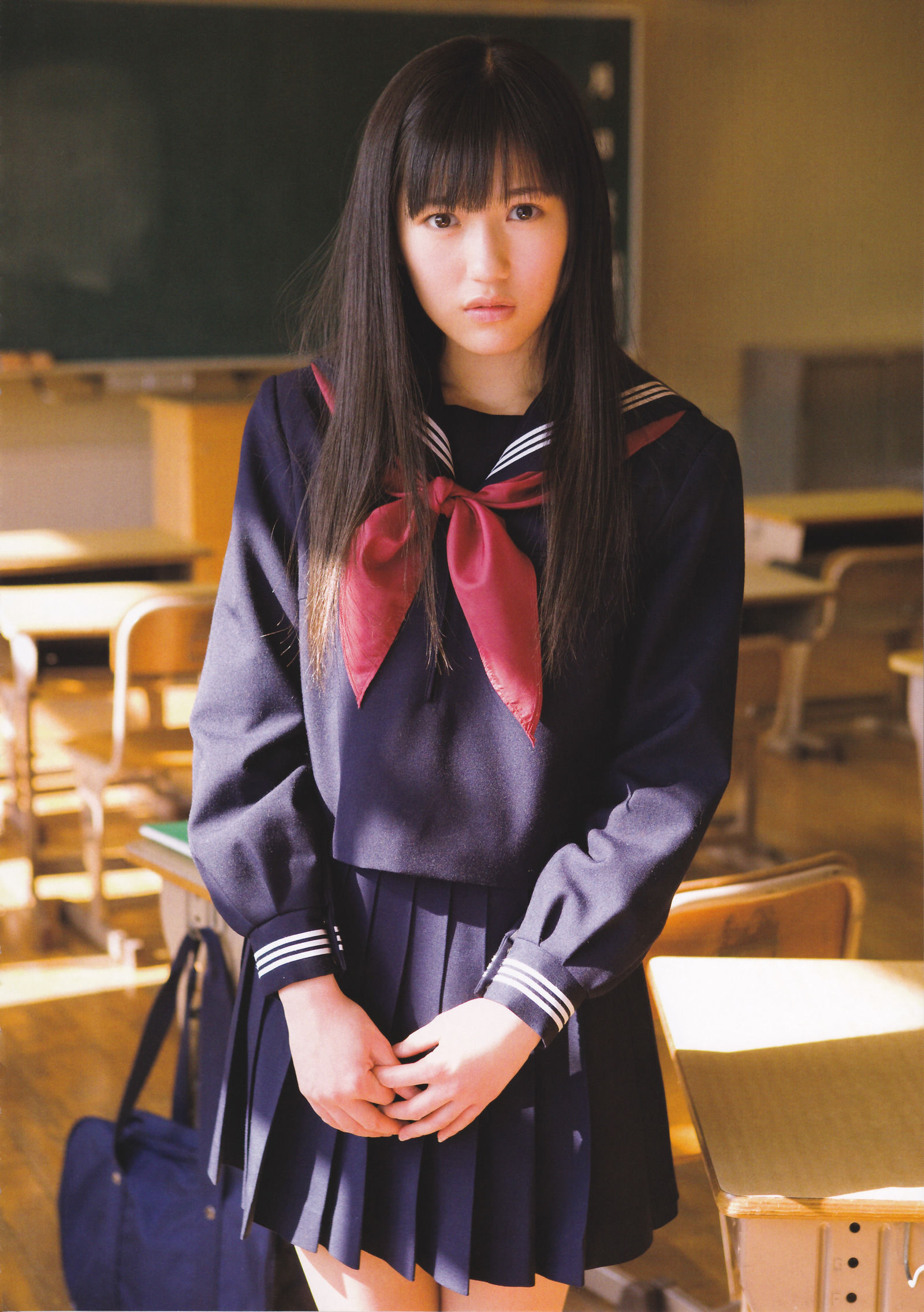 渡邊麻友『1st写真集 まゆゆ』 渡边达生 Cosplay-第8张