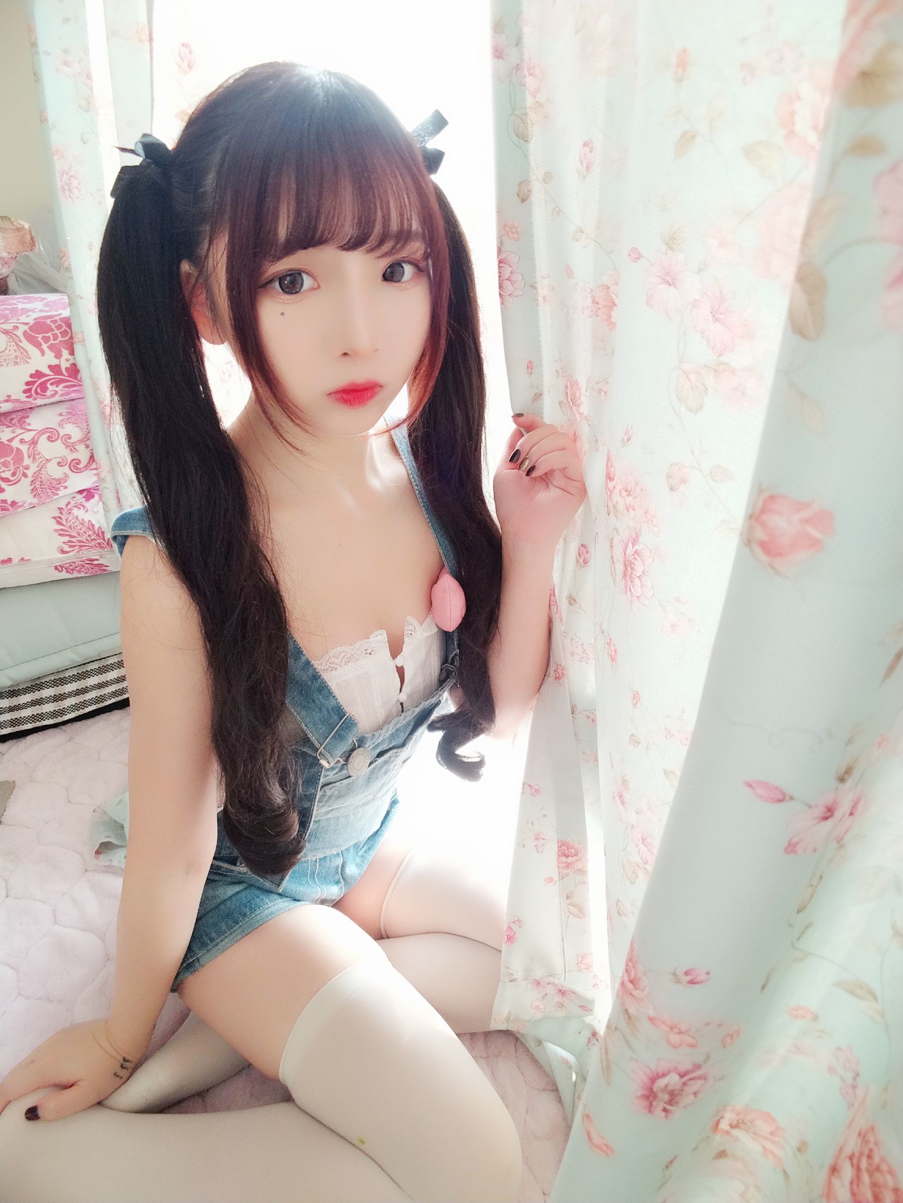 二次元美女古川kagura 牛仔吊带短裤 Cosplay-第11张