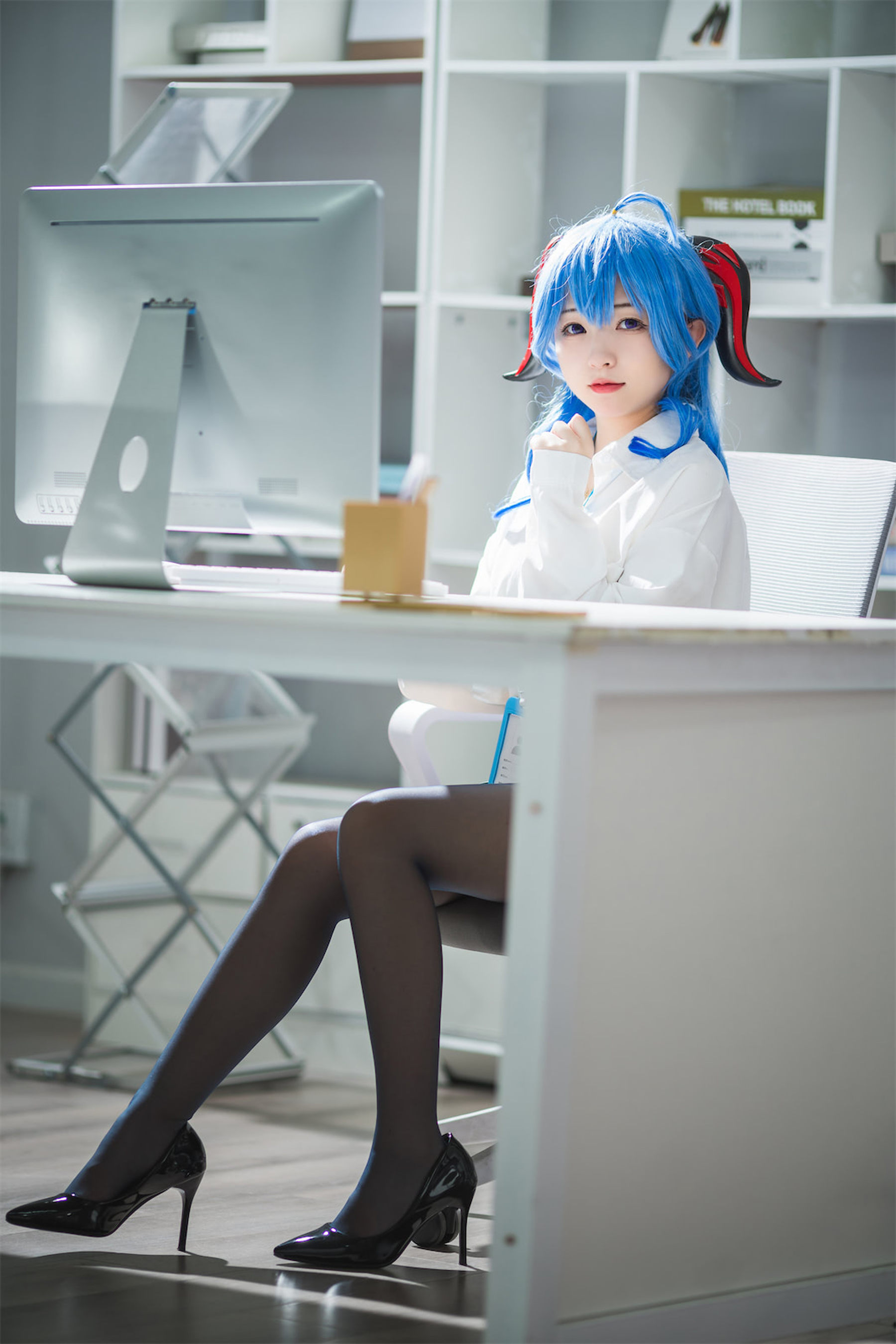 花铃 – 甘雨秘书OL Cosplay-第78张