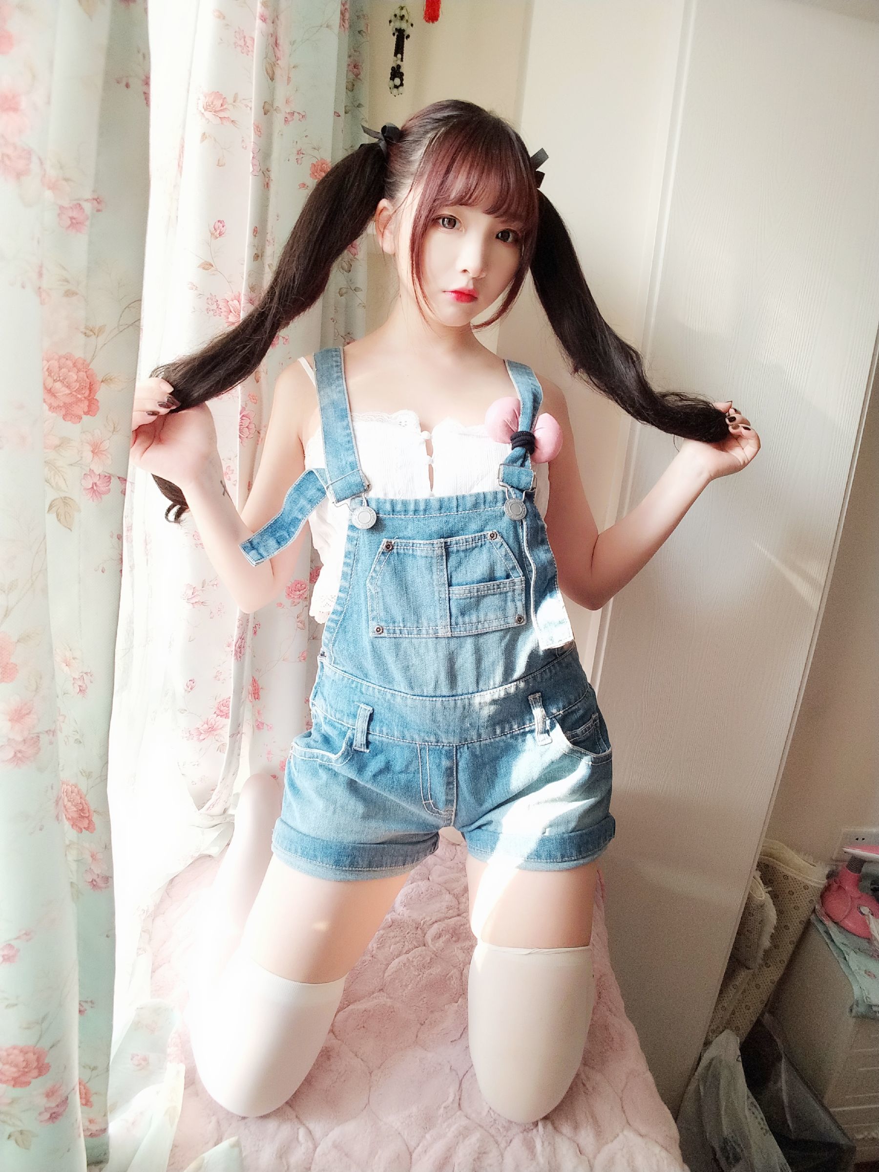 二次元美女古川kagura 牛仔吊带短裤 Cosplay-第36张