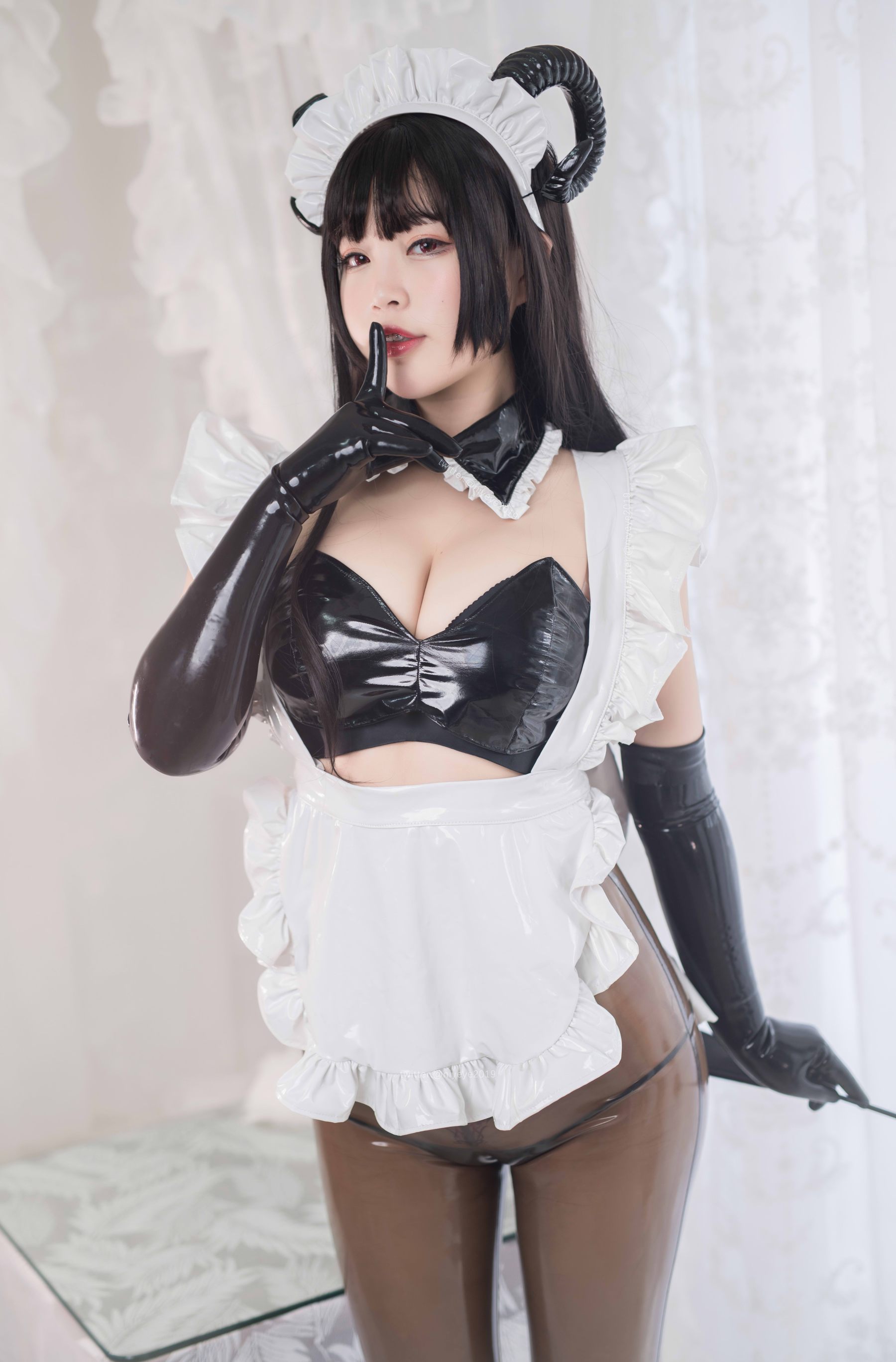 白烨- – 胶衣魅魔姐姐 Cosplay-第1张