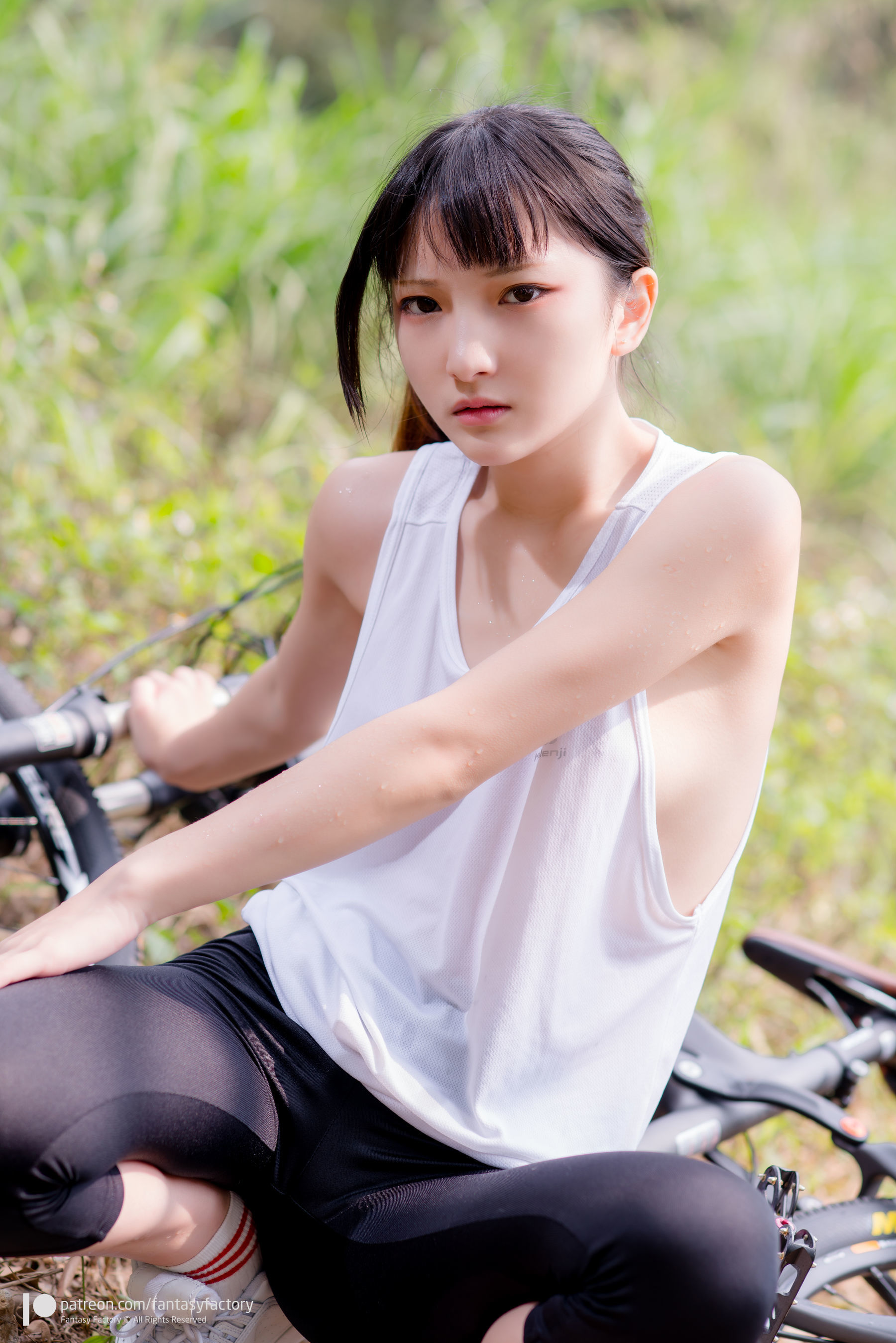 [Fantasy Factory] 小丁Cosplay – 单车少女 黑胶 情趣网衫 Cosplay-第3张