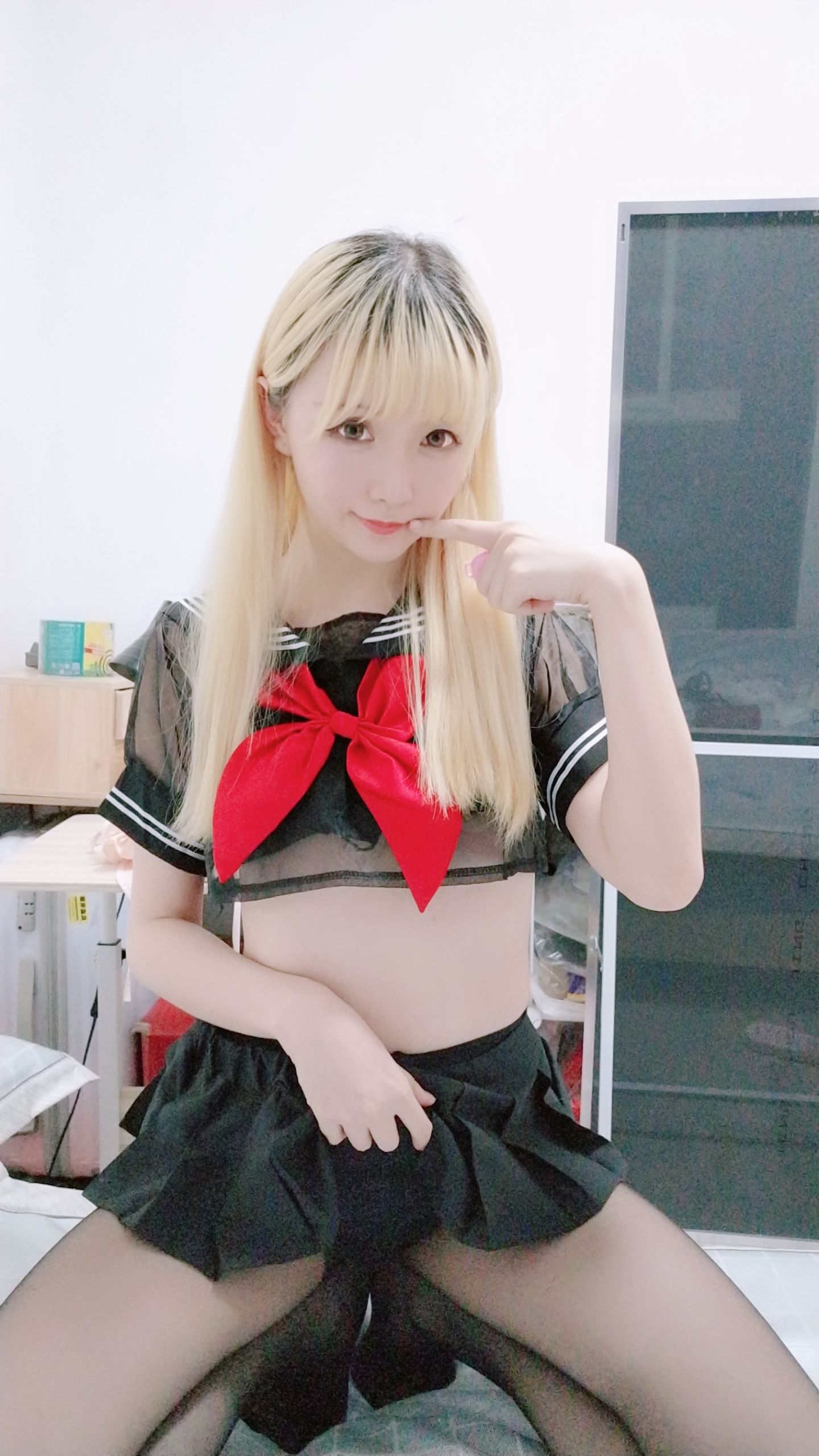Coser小姐姐星之迟迟 黑制服 Cosplay-第8张