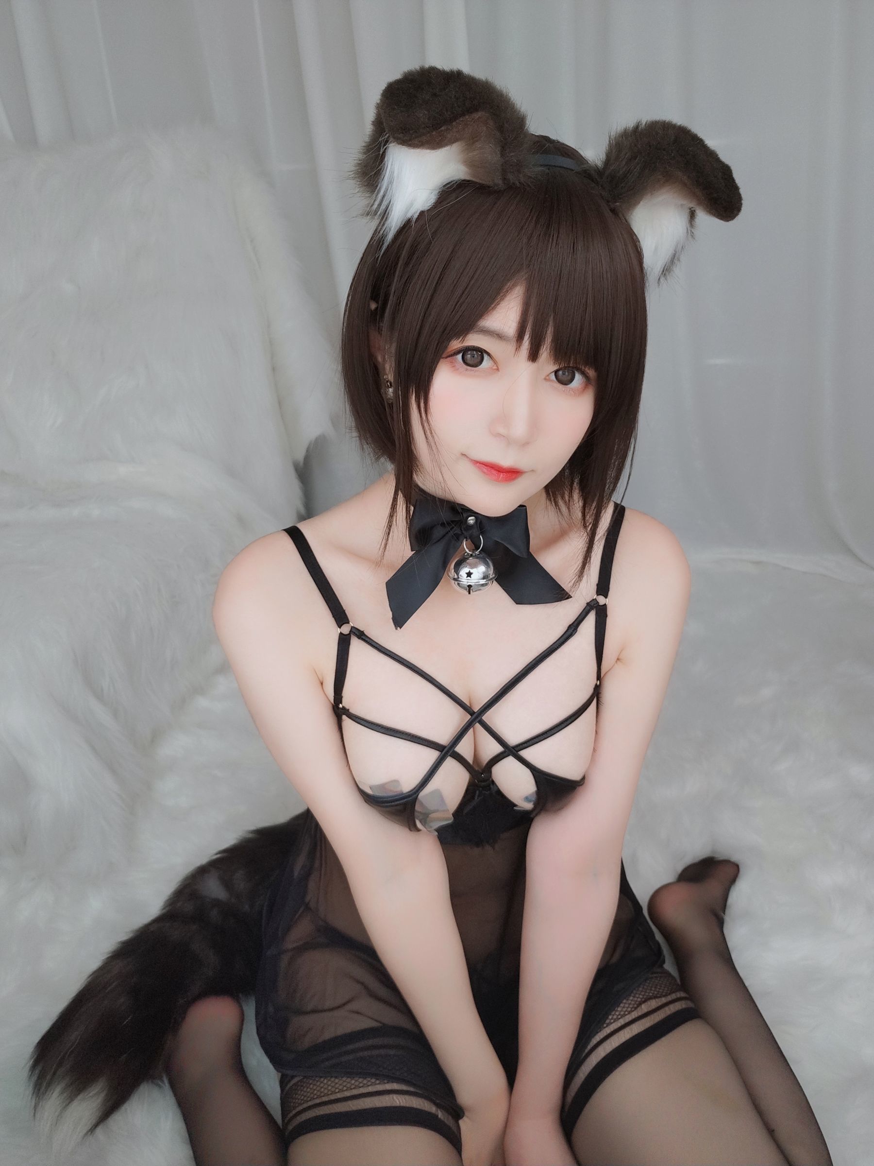 Coser小姐姐白银 – 折耳狗 Cosplay-第2张