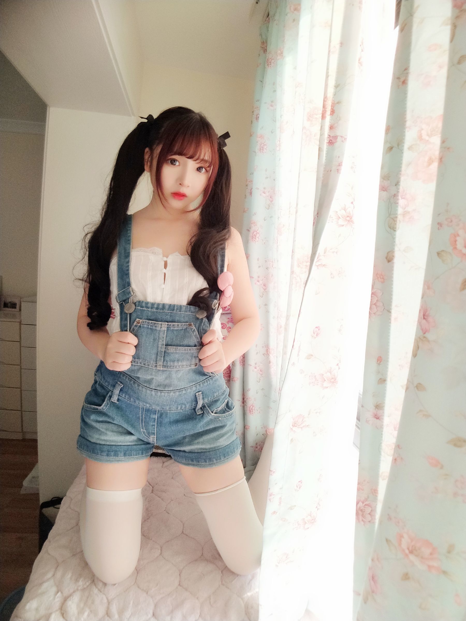二次元美女古川kagura 牛仔吊带短裤 Cosplay-第19张
